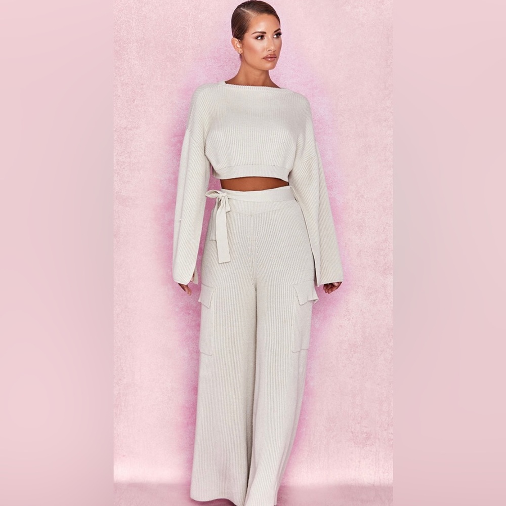 HOUSE OF CB Oatmeal Ribbed Knit Wide Leg Trousers Size Small
